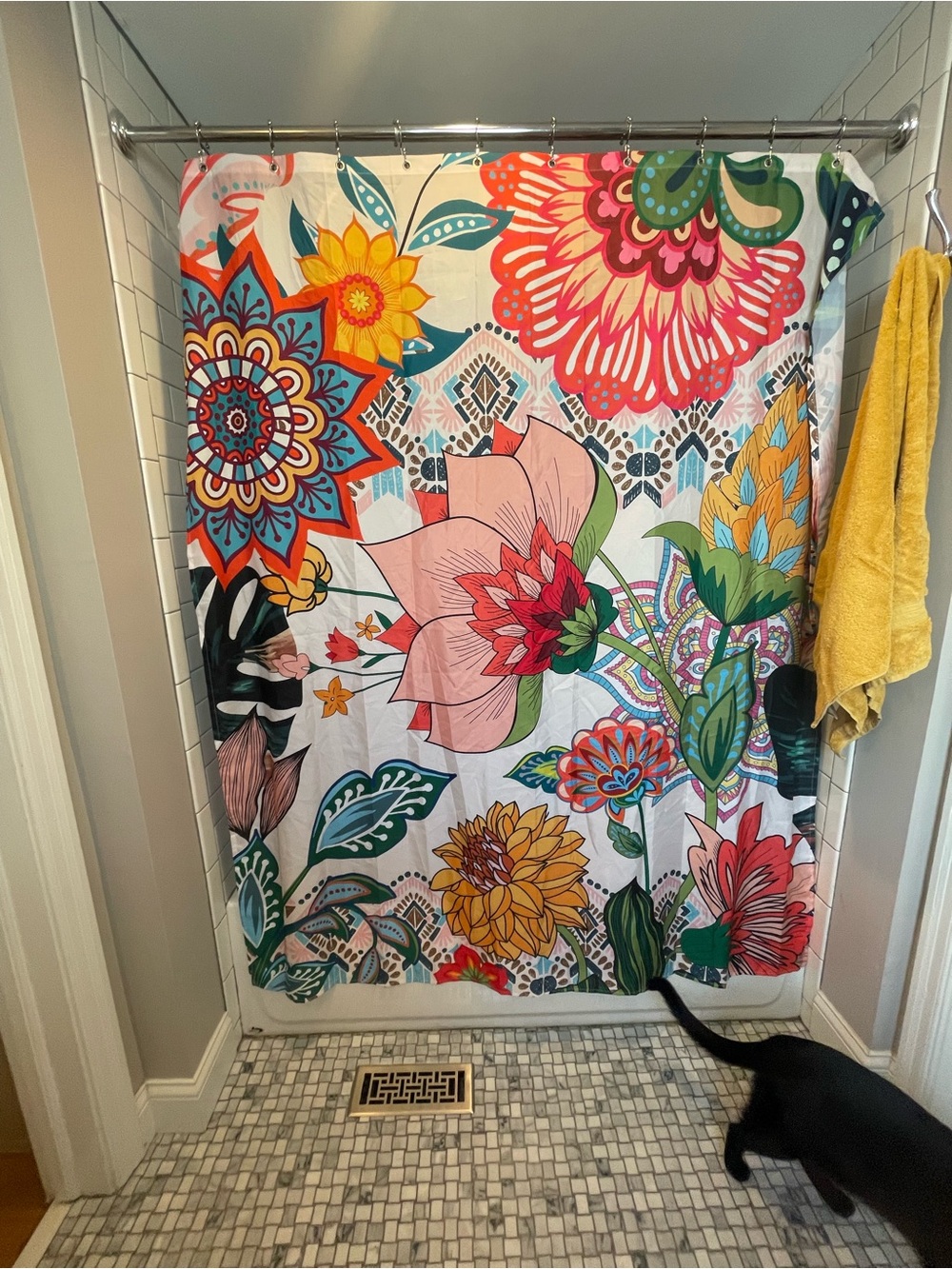 Vibrant Floral Shower Curtain - Multicolor Bold Blooms
